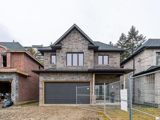 32B Cedar Dr