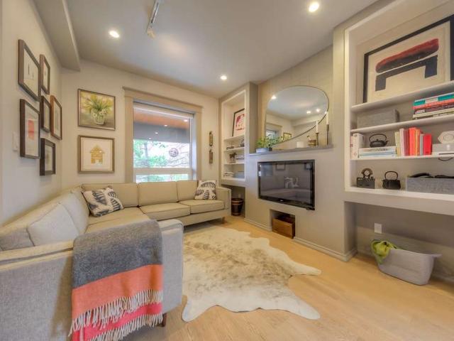 225 Booth Ave