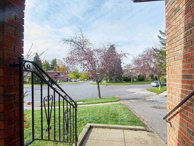 21 Ascolda Blvd