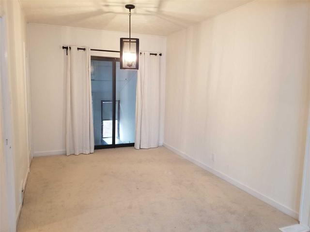 48 Wolcott Ave