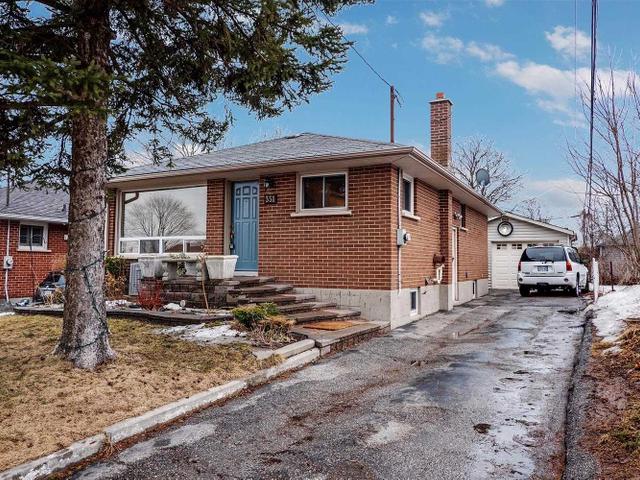 351 Sharon Ave