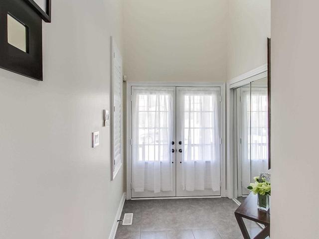 7 Ainley Rd