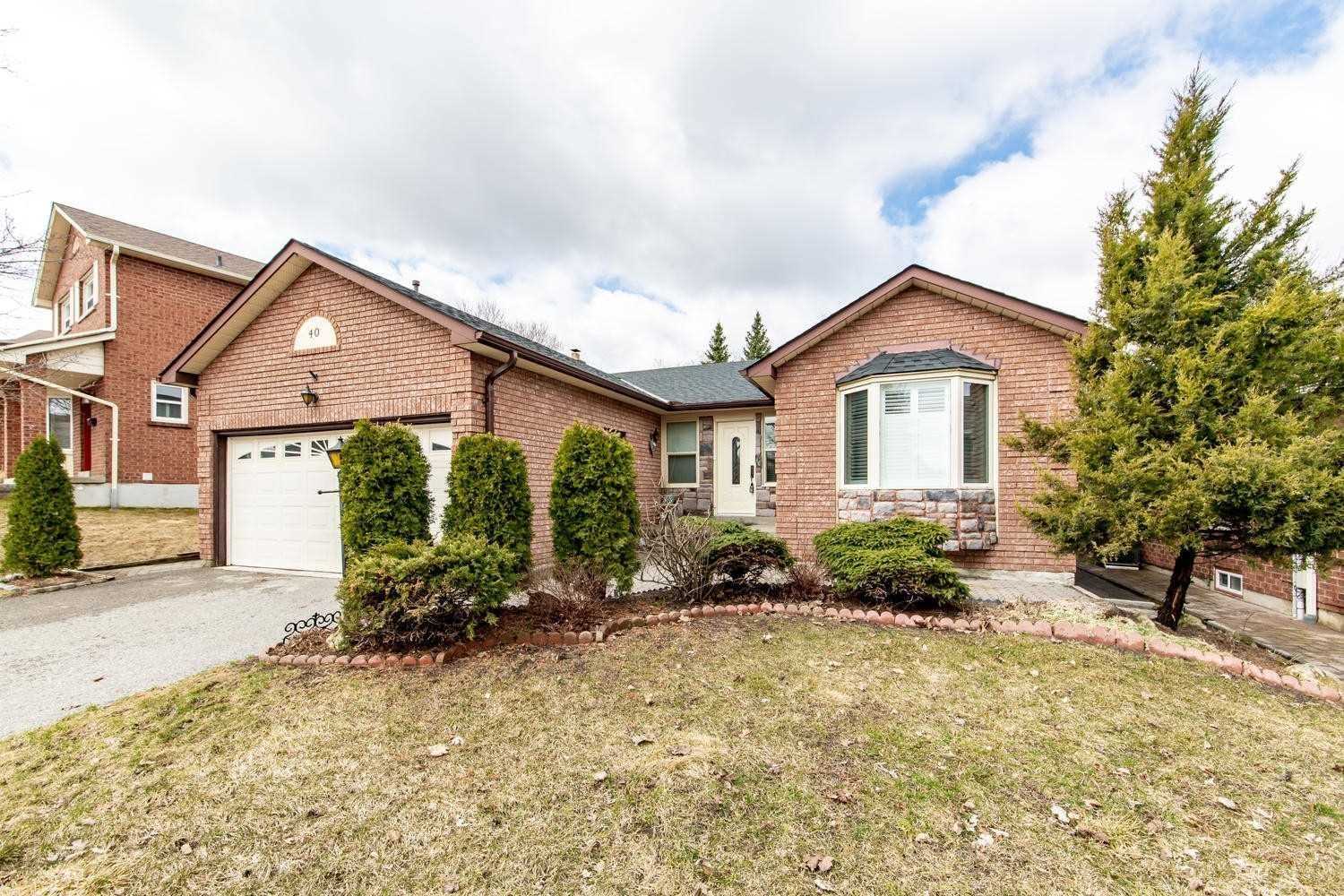 40 Canadian Oaks Dr, Whitby Terminated, E4420248 Property.ca