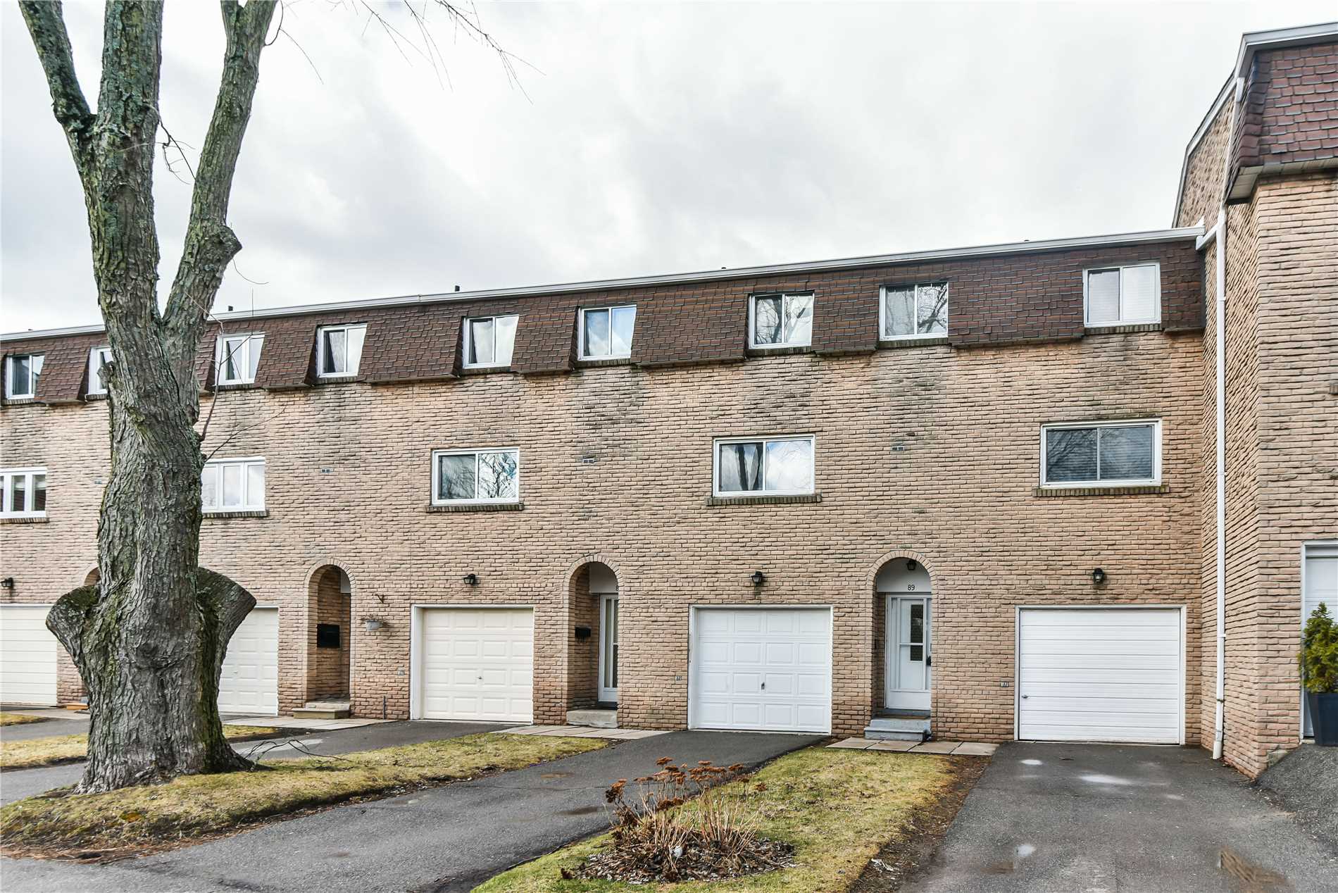 89 121 Centennial Rd, Scarborough Terminated, E4426444 Condos.ca