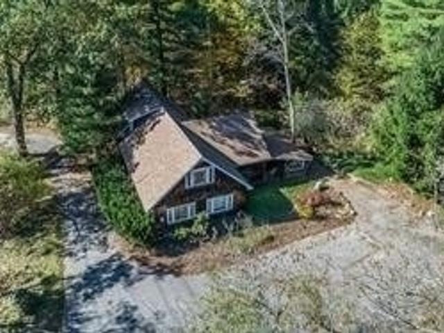 688 Taunton Rd W