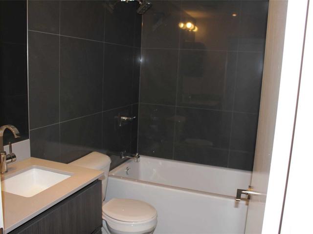 504 - 25 Baseball Pl