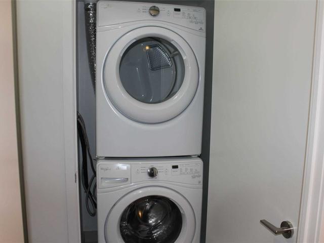 504 - 25 Baseball Pl