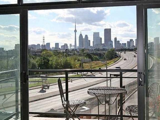 322 - 68 Broadview Ave