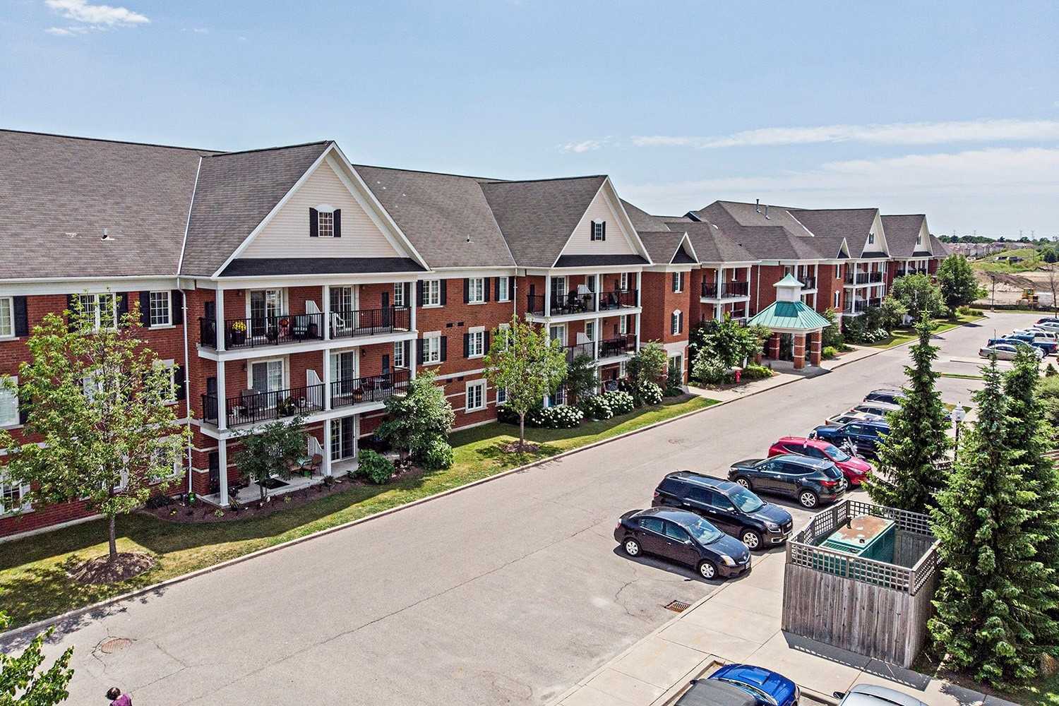 302 61 Clarington Blvd, Clarington Sold, E4814756 Condos.ca