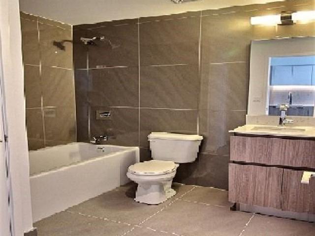 1109 - 25 Baseball Pl