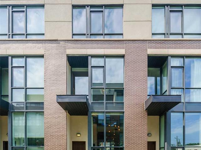 TH3 - 2 Bellefair Ave