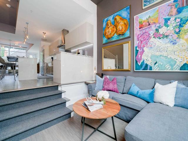 TH3 - 2 Bellefair Ave