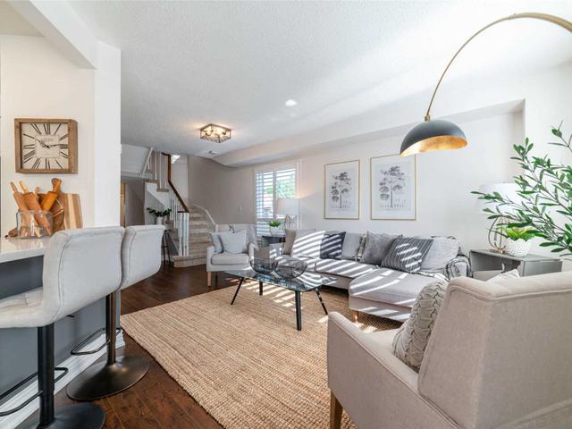 33 Kershaw St