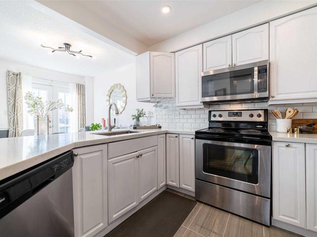 33 Kershaw St