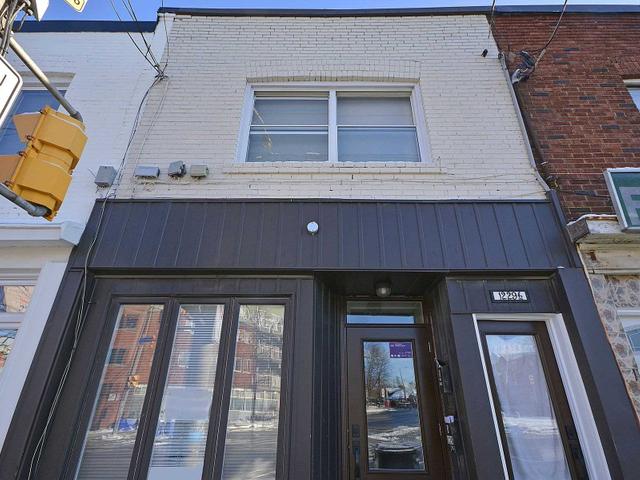 1229A Woodbine (Lower) Ave