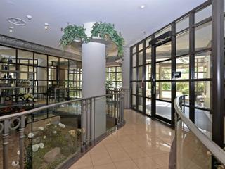 206 - 115 Omni Dr