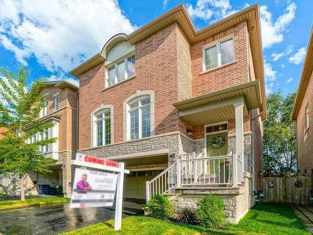 9 Mastwood Cres