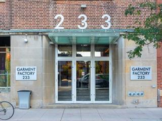 #301 - 233 Carlaw Ave