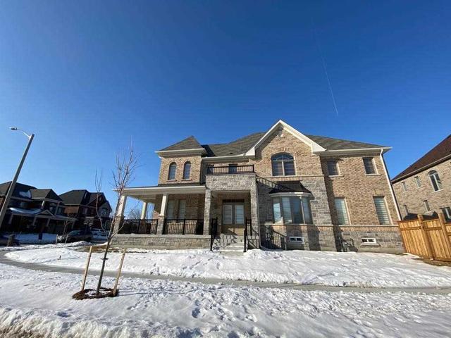 30 Terry Cres