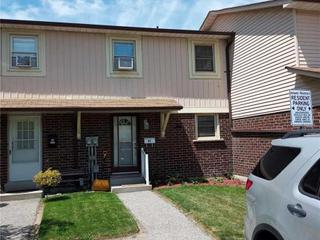 27 - 450 Bristol Cres