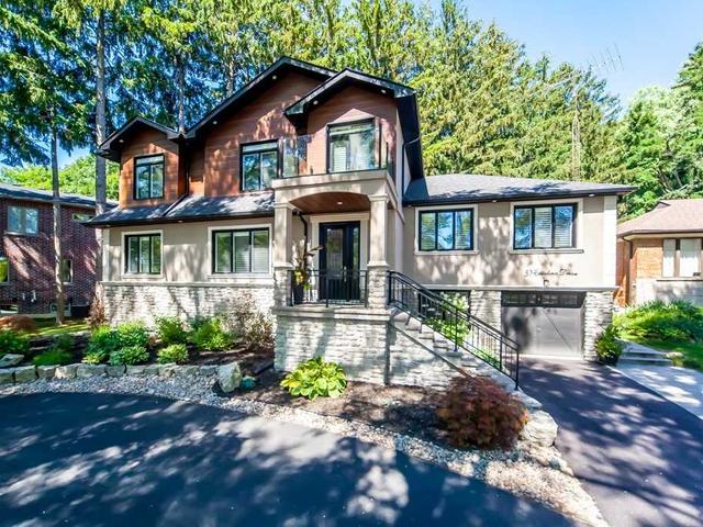 30 Catalina Dr
