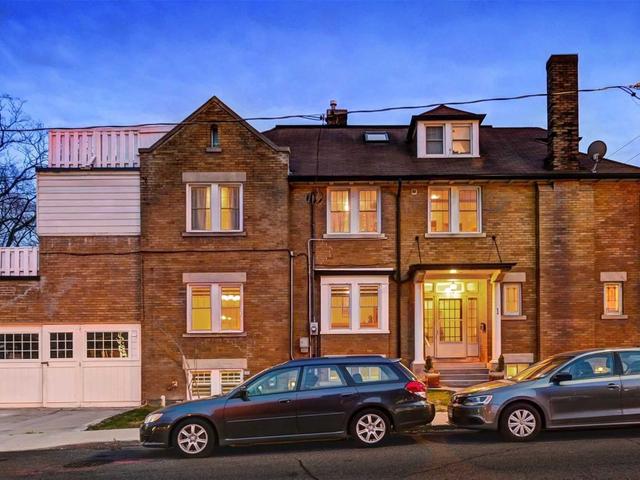 559 Broadview Ave