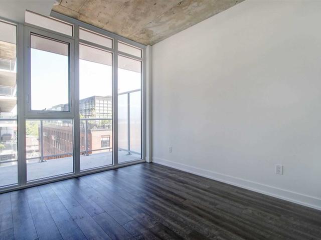 603 - 25 Baseball Pl