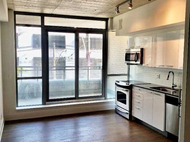 218 - 630 Queen St E