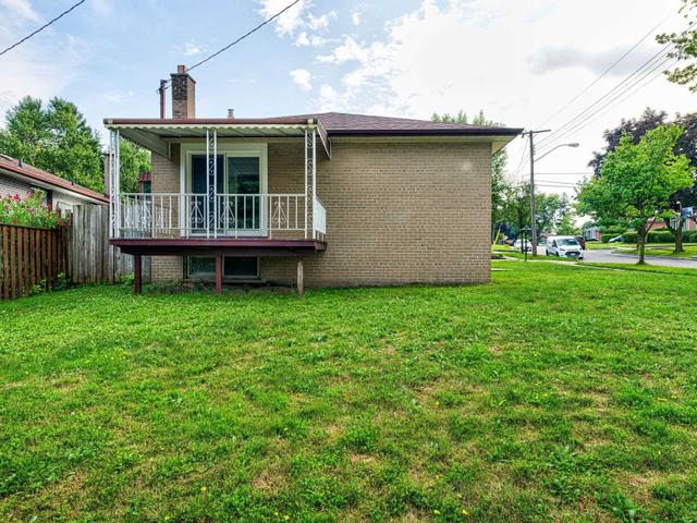 63 Amberdale Dr
