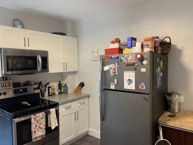 Main - 212 Monarch Park Ave