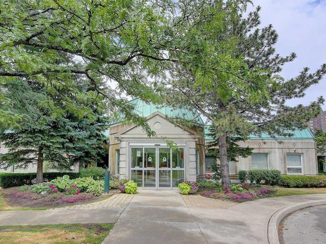 1512 - 5039 Finch Ave E