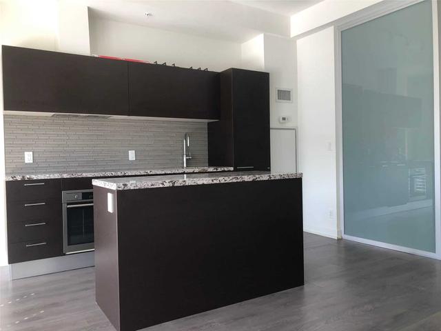 304 - 2 Bellefair Ave