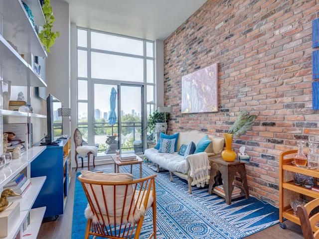 PH28 - 88 Colgate Ave