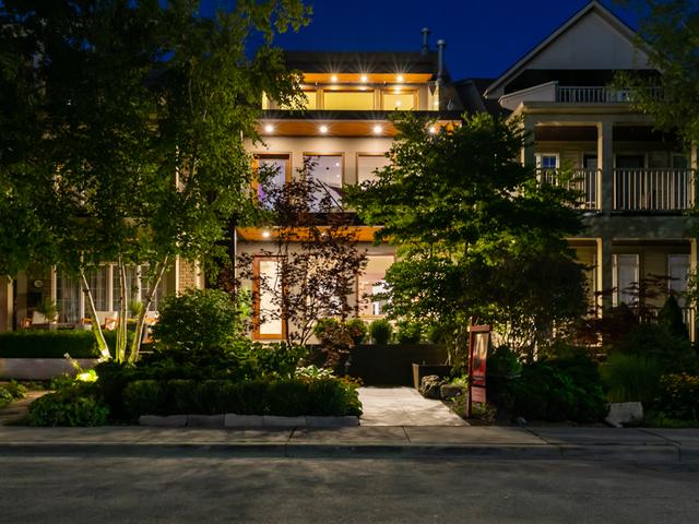 49 Northern Dancer Blvd