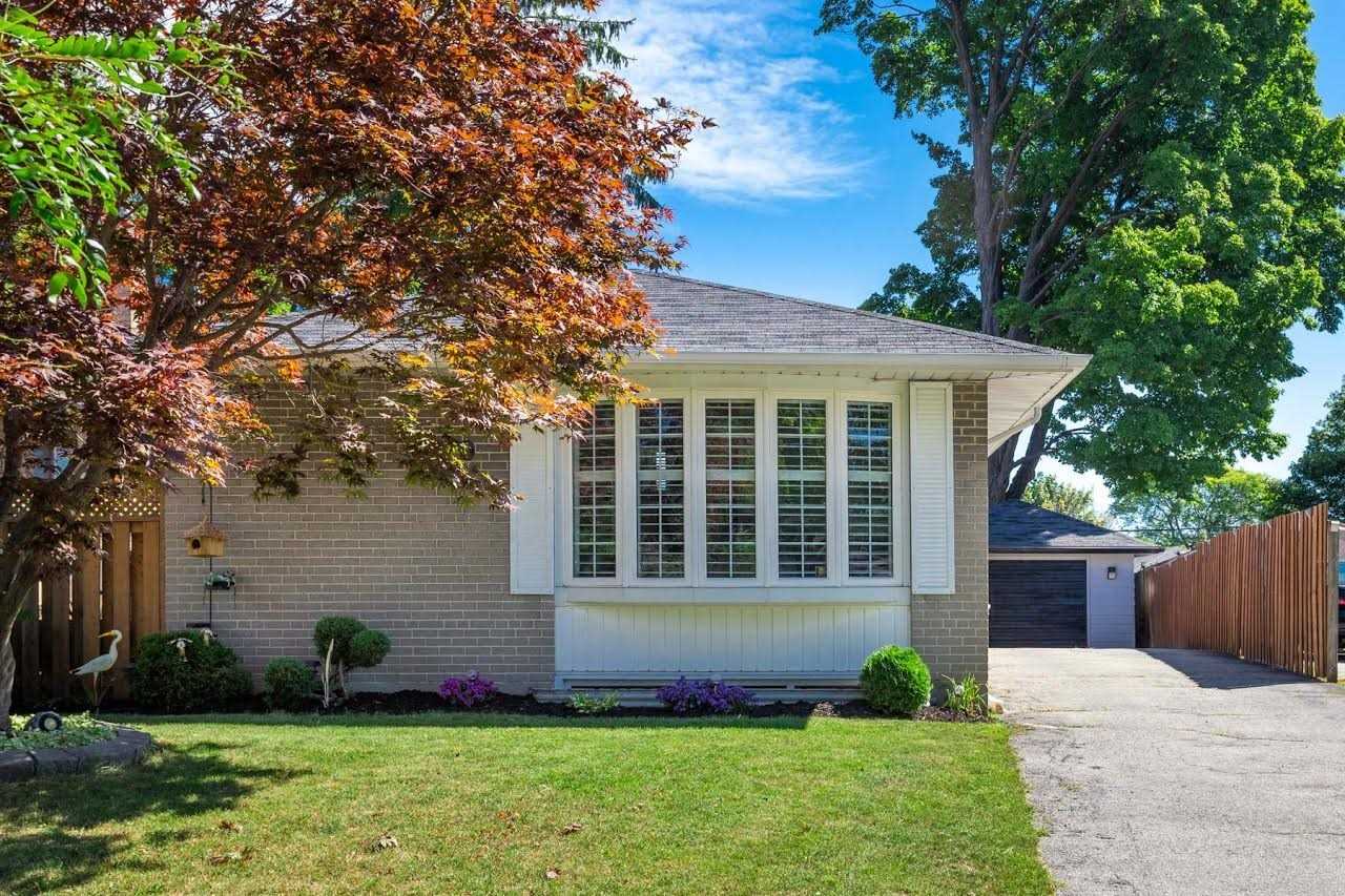 30 Stillbrook Crt, Scarborough Sold, E4894958 Property.ca