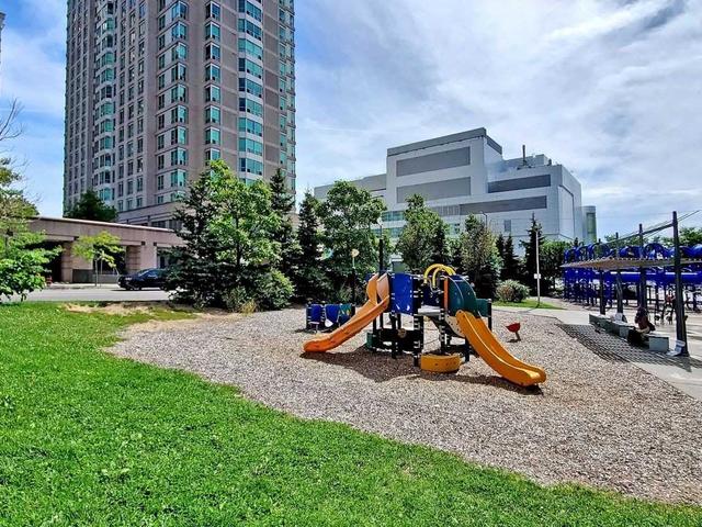 PH 502 - 38 Lee Centre Dr