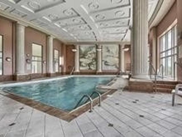 PH107 - 8 Lee Centre Dr