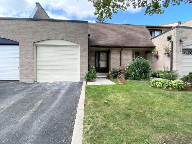 # 28 - 11 Livonia Pl