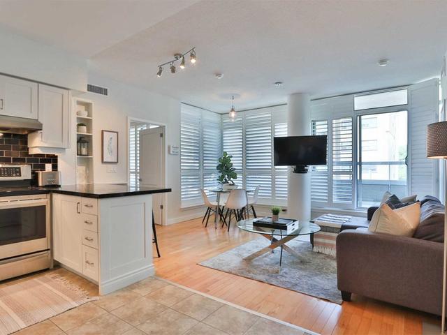 408 - 601 Kingston Rd