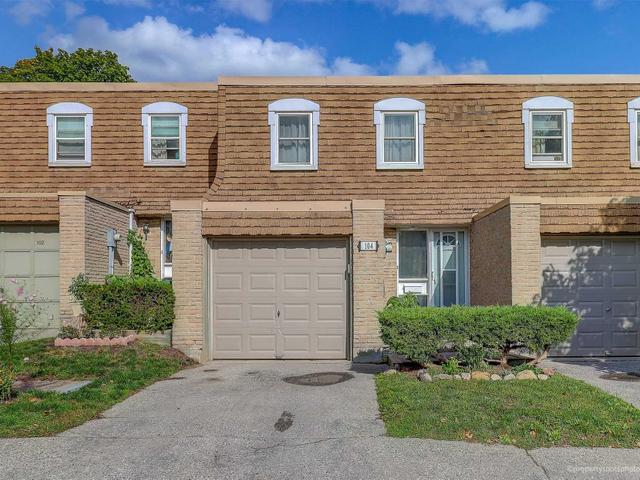 104 - 850 Huntingwood Dr