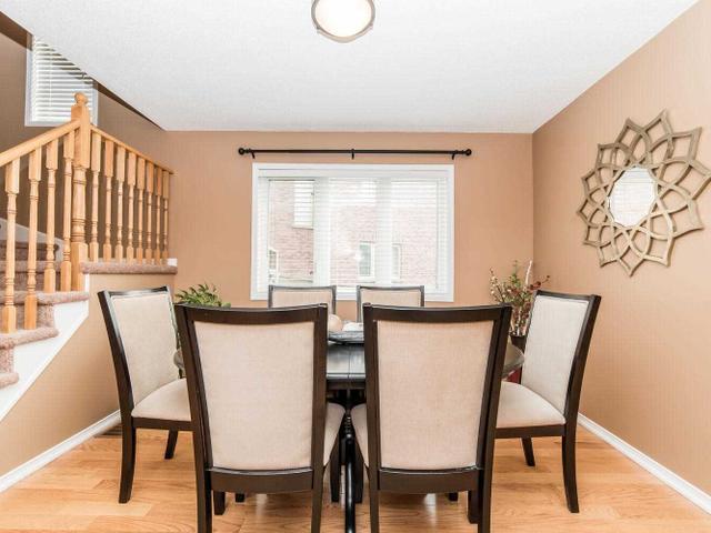 18 Kinrade Cres