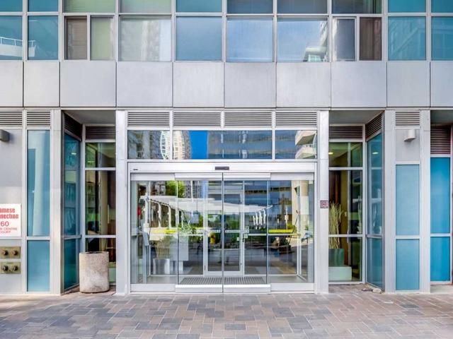 2403 - 60 Town Centre Crt