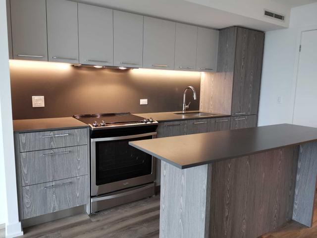 1001 - 25 Baseball Pl