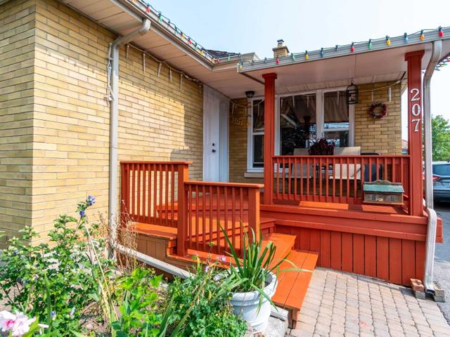 207 Wilson Rd S