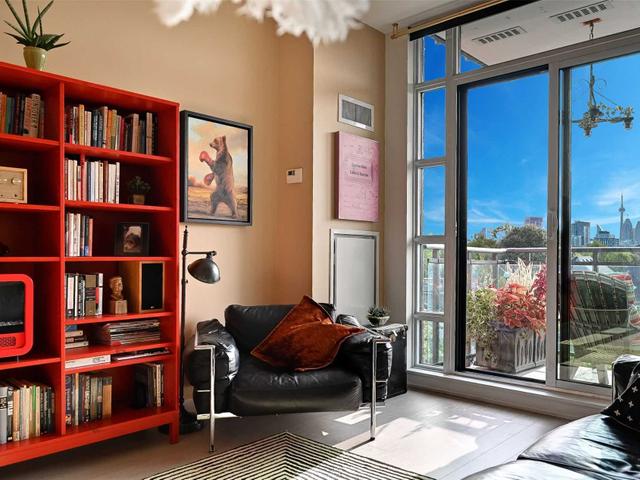 527 - 88 Colgate Ave