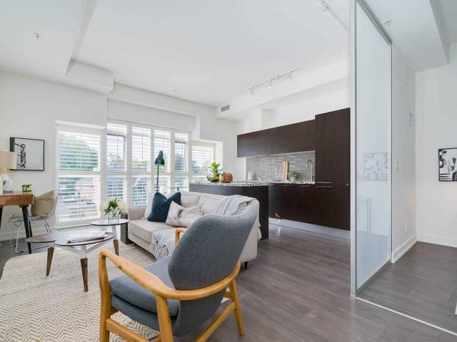 304 - 2 Bellefair Ave