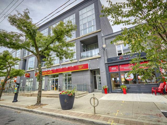 204 - 1852 Queen St E