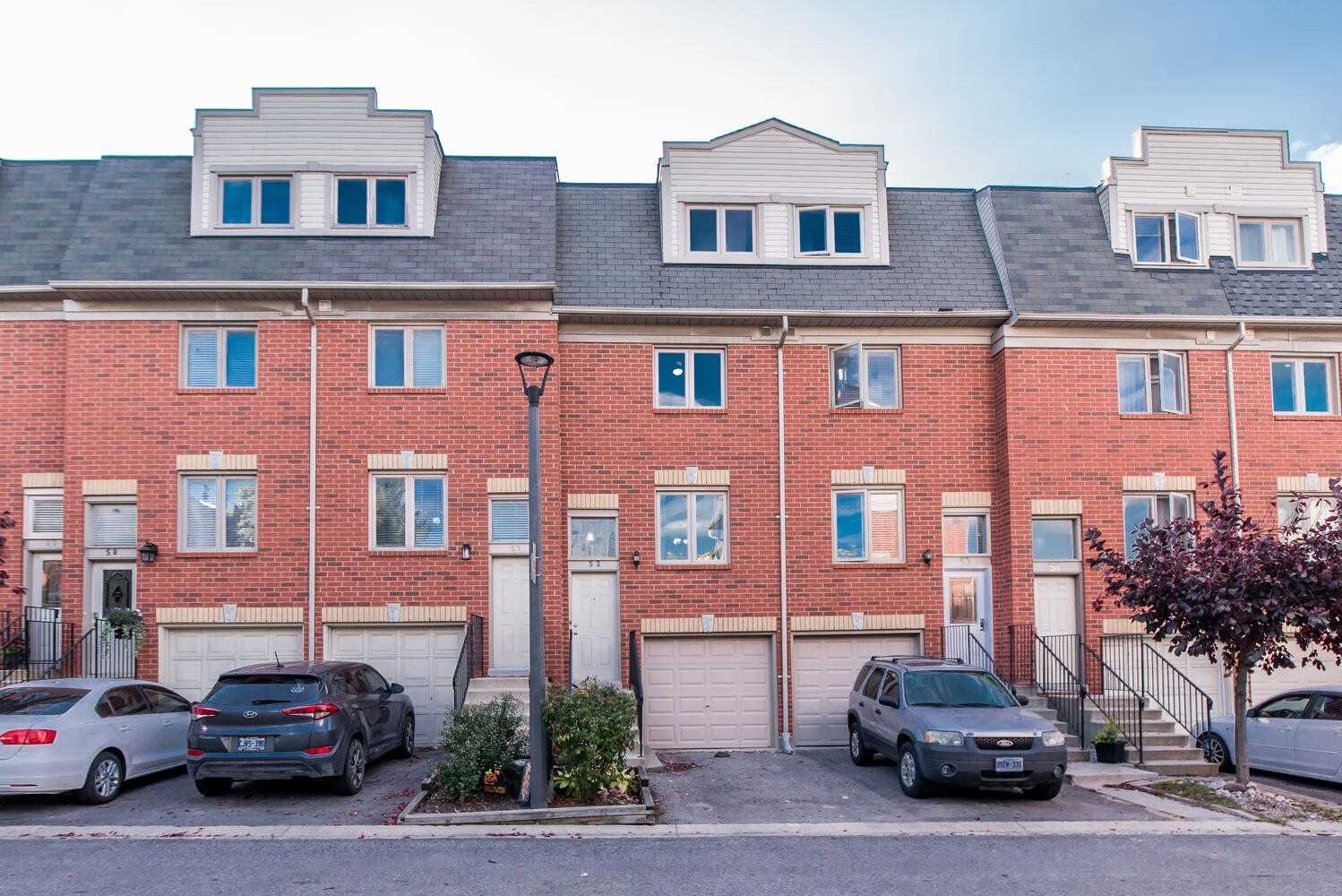 52 1635 Pickering Pkwy, Pickering Sold, E4932143 Condos.ca