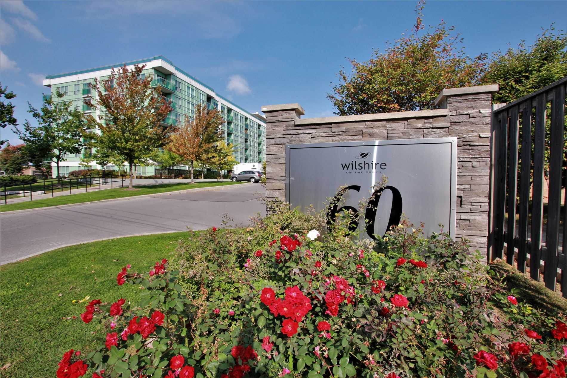 231 60 Fairfax Cres, Toronto Sold, E4940159 Condos.ca