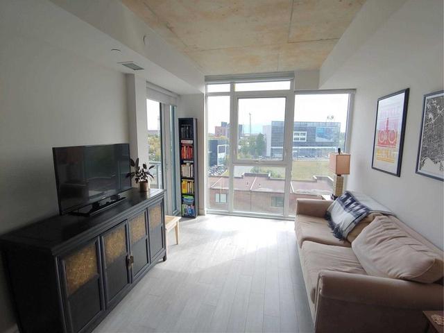 505 - 25 Baseball Pl